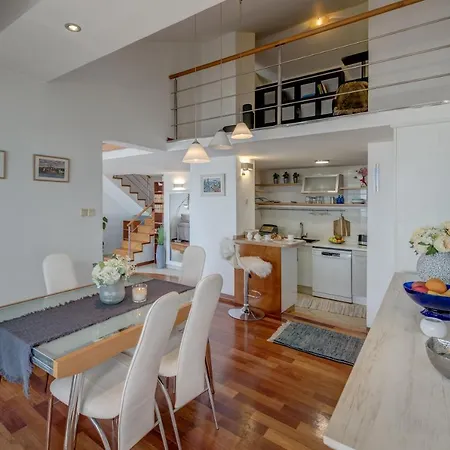 Lct Light House Apartment *