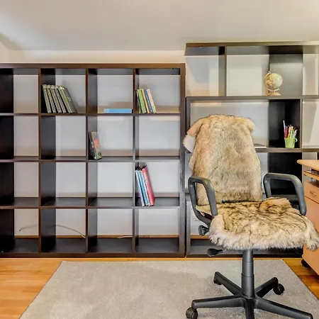Lct Light House Apartment